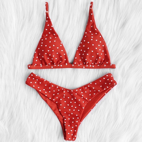 Daisys Boutique Other - Sweetheart bikini set